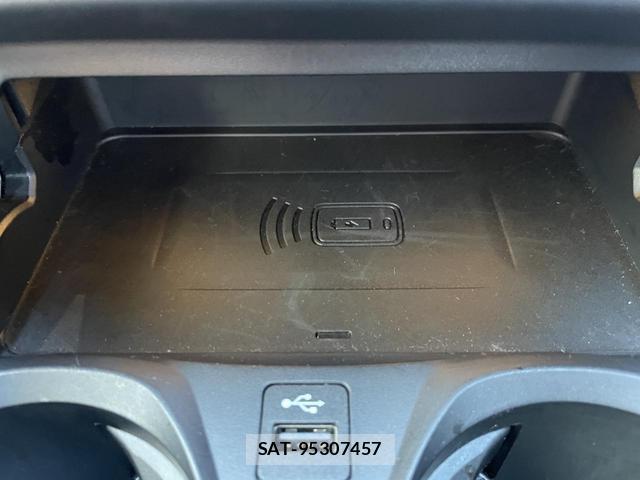 Bmw 3 SERIES 2019-08 8550622-10
