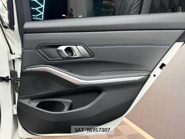 Bmw 3 SERIES 2020-10 8551531-13