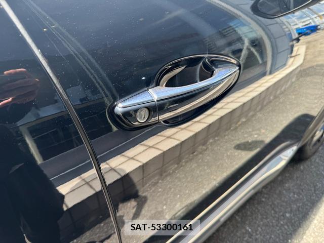 Peugeot 3008 2019-06 8550011-4