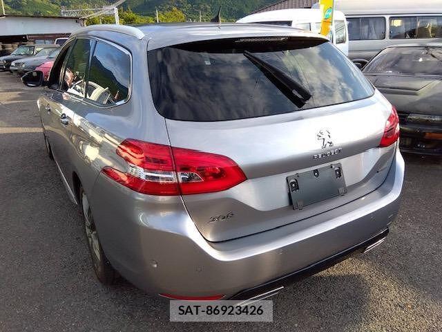 Peugeot 308 2015-12 8551278-1