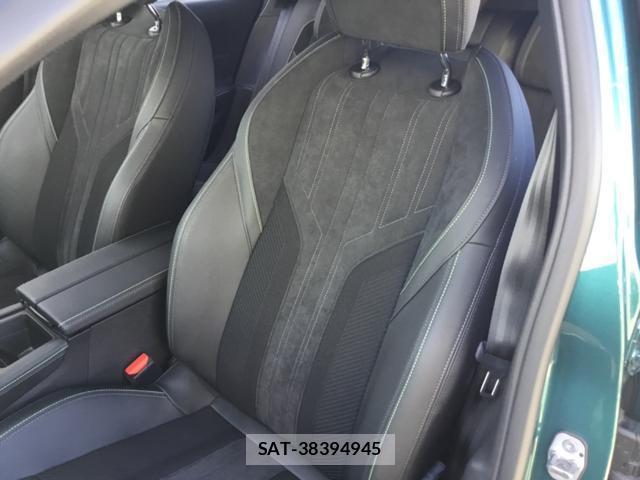 Peugeot 308 2022-11 8551965-11