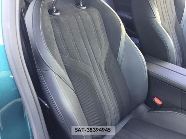 Peugeot 308 2022-11 8551965-8