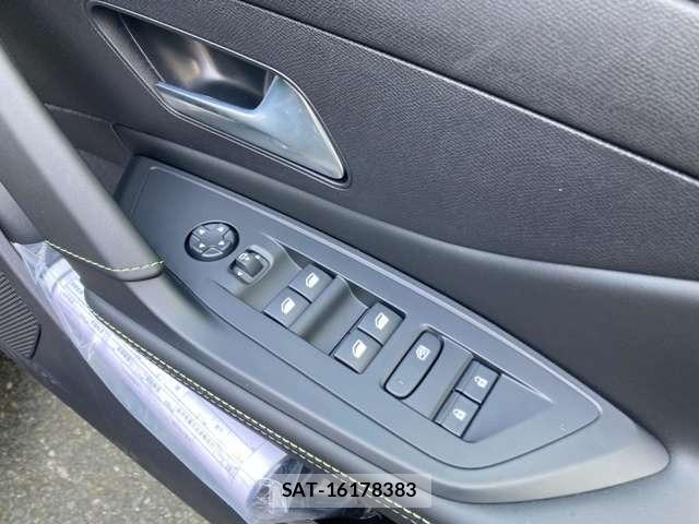 Peugeot 408 2025-06 8550008-6