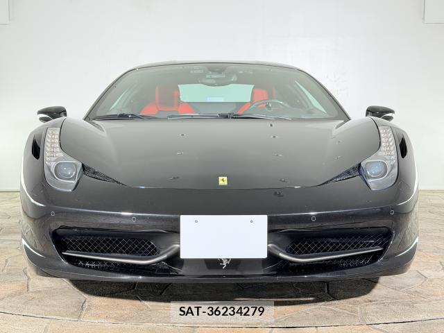 Ferrari 458 Italia 2011-08 8548712-1