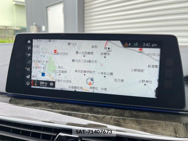 Bmw 5 SERIES 2018-02 8545942-10