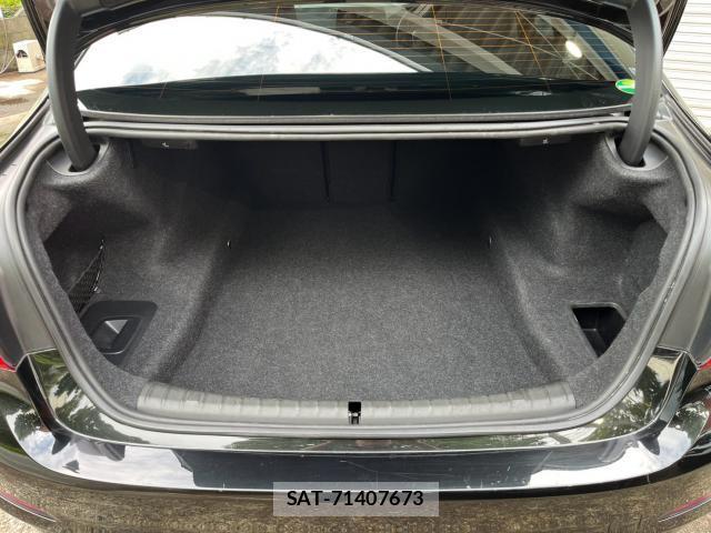 Bmw 5 SERIES 2018-02 8545942-18