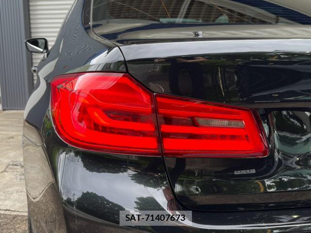 Bmw 5 SERIES 2018-02 8545942-3