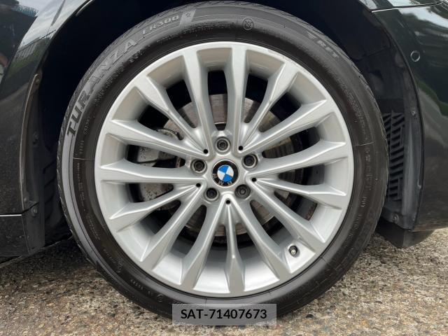 Bmw 5 SERIES 2018-02 8545942-5