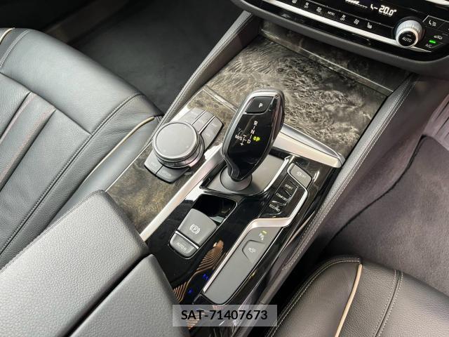 Bmw 5 SERIES 2018-02 8545942-9