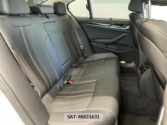 Bmw 5 SERIES 2022-07 8546741-13