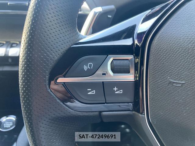 Peugeot 5008 2022-06 8550010-12