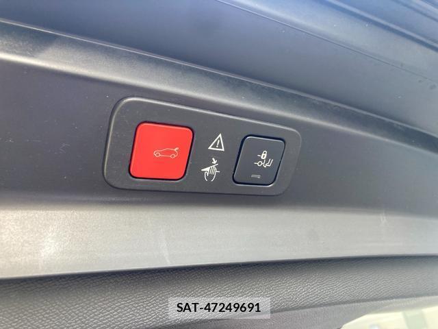 Peugeot 5008 2022-06 8550010-5