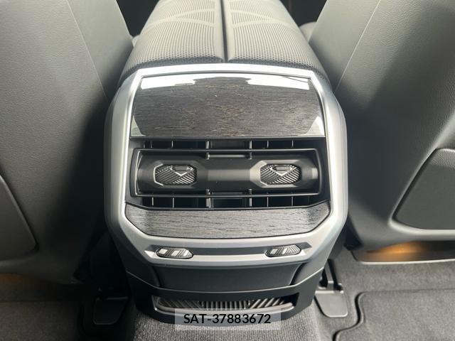 Bmw 7 SERIES 2026-03 8549455-16