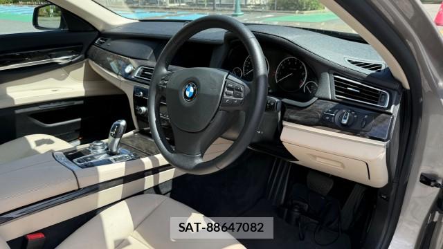 Bmw 7 SERIES 2012-06 8550338-4