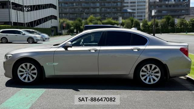 Bmw 7 SERIES 2012-06 8550338-9