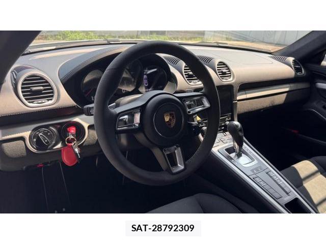 Porsche 718 Cayman 2024 8548824-4