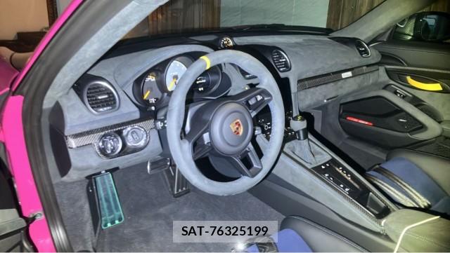 Porsche 718 Cayman 2025-11 8550322-2