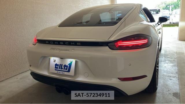 Porsche 718 Cayman 2021-02 8550393-12