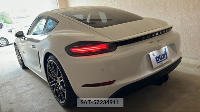 Porsche 718 Cayman 2021-02 8550393-13