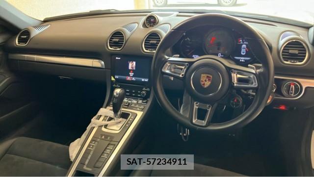 Porsche 718 Cayman 2021-02 8550393-2