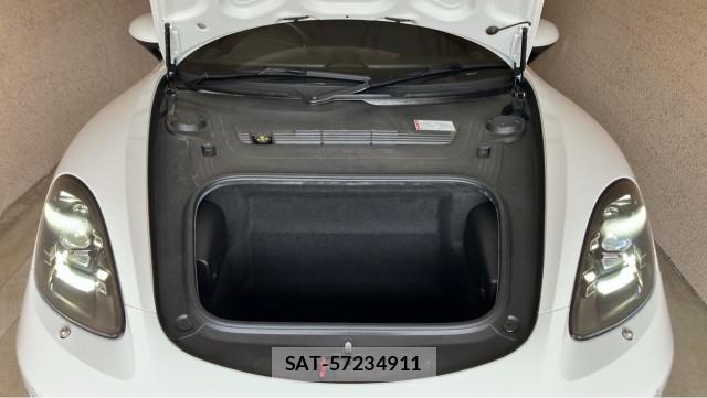 Porsche 718 Cayman 2021-02 8550393-7