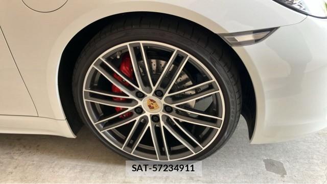 Porsche 718 Cayman 2021-02 8550393-8