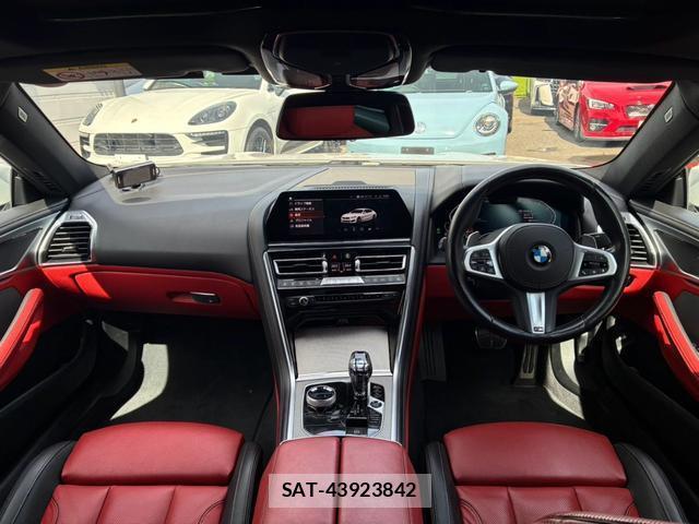 Bmw 8 SERIES 2020-12 8545930-2