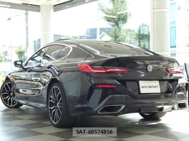 Bmw 8 SERIES 2022-11 8552089-1