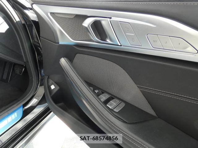 Bmw 8 SERIES 2022-11 8552089-17