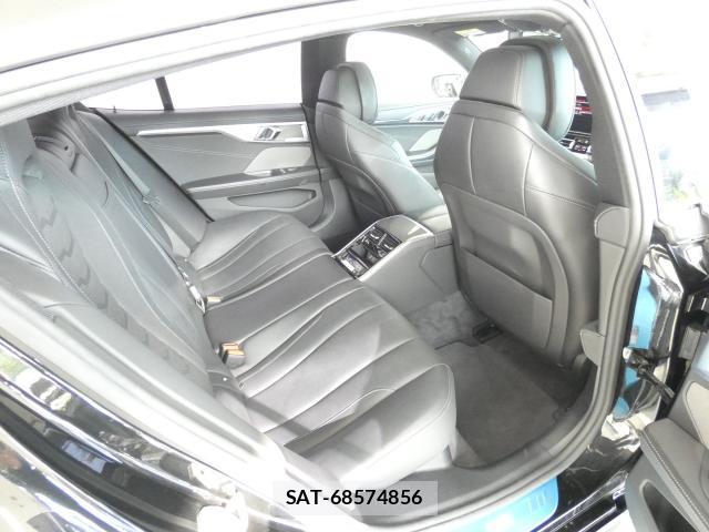 Bmw 8 SERIES 2022-11 8552089-8