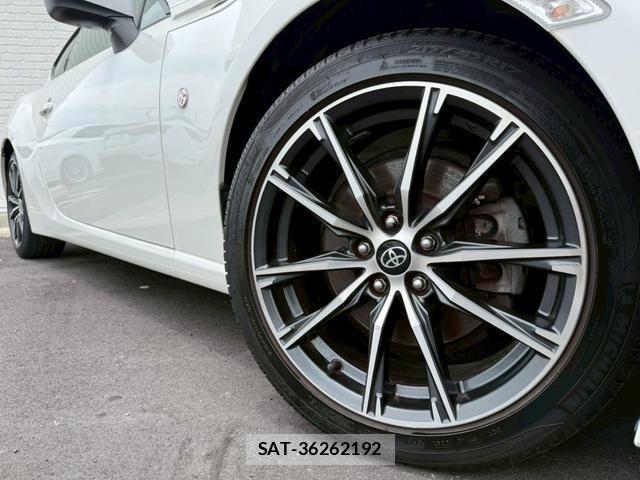 Toyota 86 2017-06 8545822-12