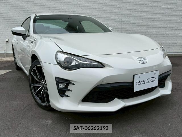 Toyota 86 2017-06 8545822-9