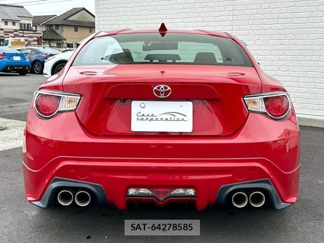 Toyota 86 2013-05 8545823-8