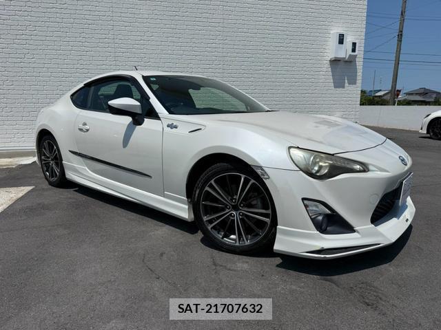 Toyota 86 2012-10 8545829-8