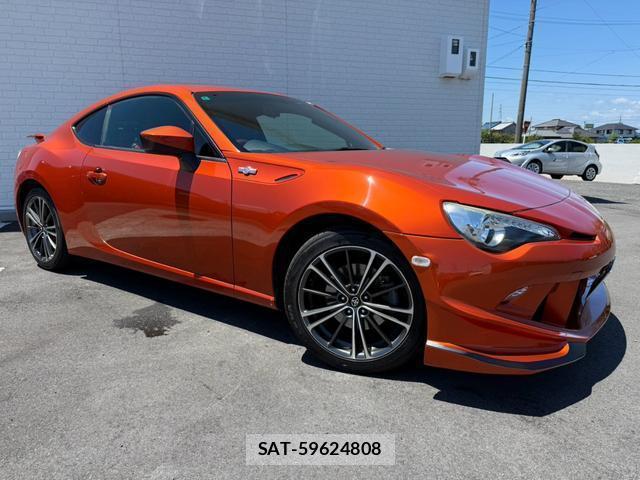 Toyota 86 2013-02 8545832-9