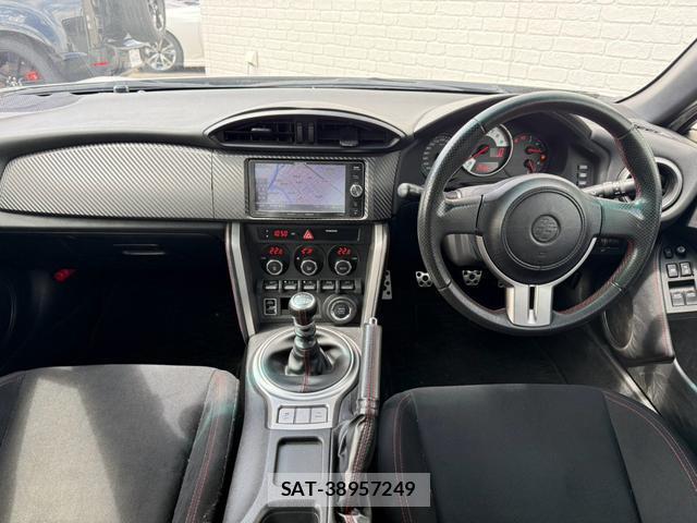Toyota 86 2014-12 8545837-1