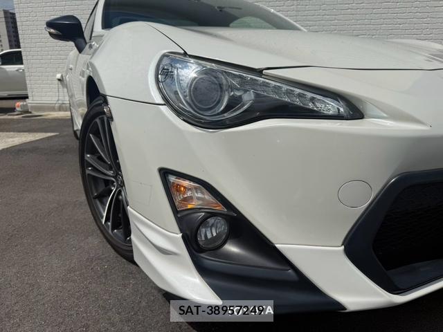 Toyota 86 2014-12 8545837-19
