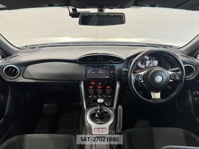 Toyota 86 2017-09 8548420-1