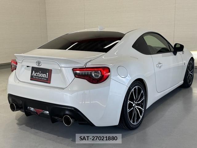 Toyota 86 2017-09 8548420-5