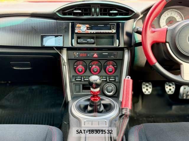 Toyota 86 2013-01 8549276-11