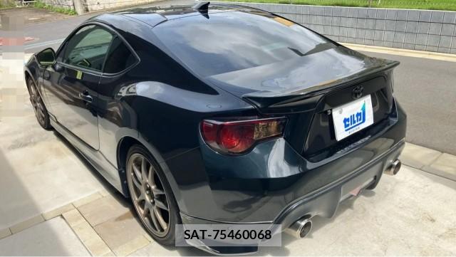 Toyota 86 2012-11 8550244-12