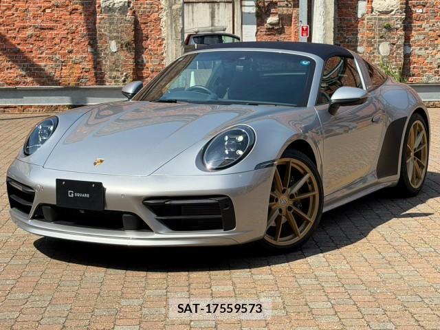 Porsche 911 2022-02 8546066-0
