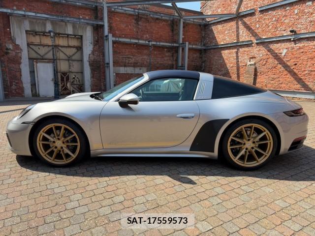 Porsche 911 2022-02 8546066-5