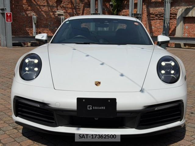Porsche 911 2021-08 8546067-3