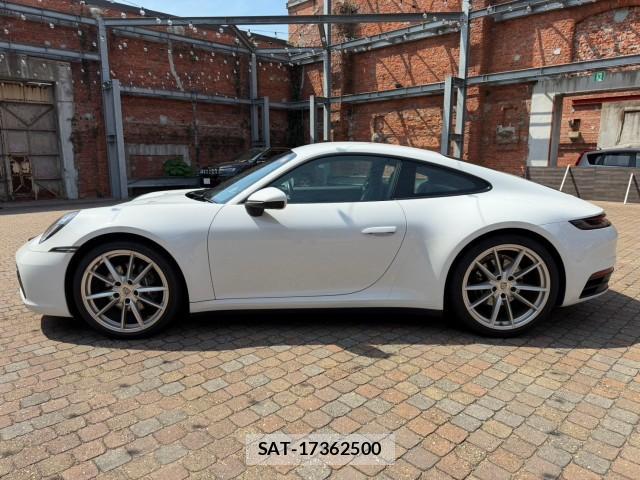 Porsche 911 2021-08 8546067-5