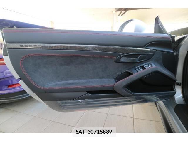 Porsche 911 2019-01 8548716-12