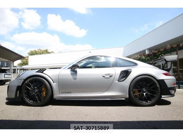 Porsche 911 2019-01 8548716-2