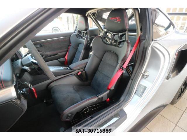 Porsche 911 2019-01 8548716-8