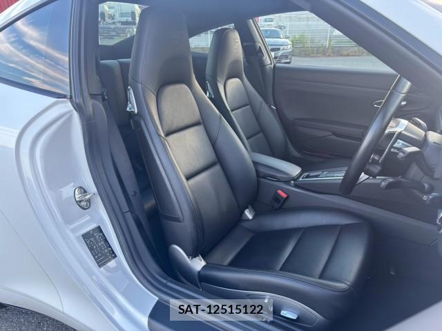 Porsche 911 2017-06 8549870-10