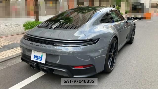 Porsche 911 2025-06 8550426-12